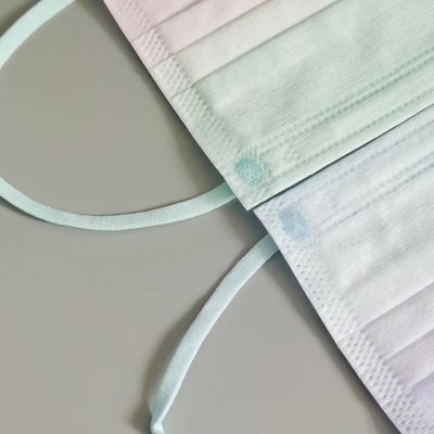 使い捨て可能なマスクの伸縮性がある耳のループ材料はゴムひものコード5.0mmを着色した
